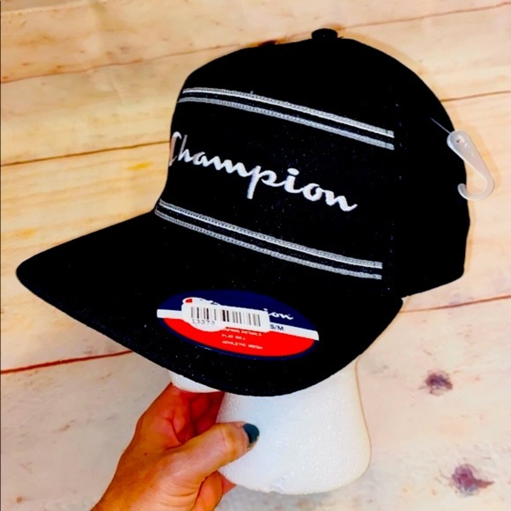 CHAMPION Fitted Ball Cap NWT